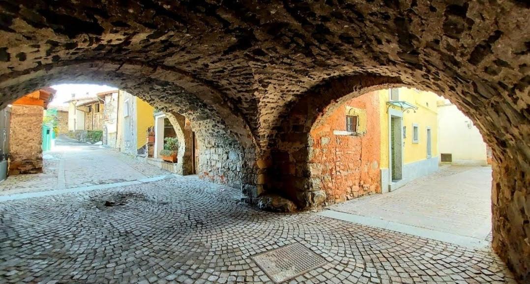 Locanda Da Tullio Capovalle Екстер'єр фото